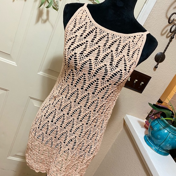 Stunning Chan Luu Blush Colored Sexy Dress - Picture 4 of 8